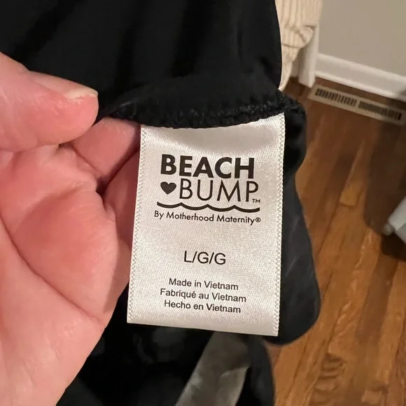 Like New Motherhood Maternity Beach Bump™ High Waist Bikini Bottom UPF 50+ - Picture 4 of 5